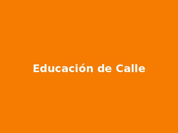 Educadores de calle trabajando con jóvenes del barrio